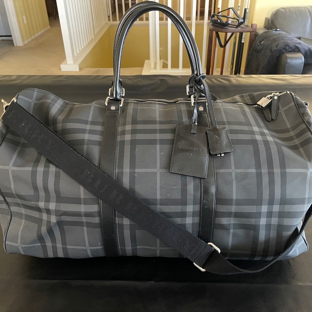 Burberry duffle bag